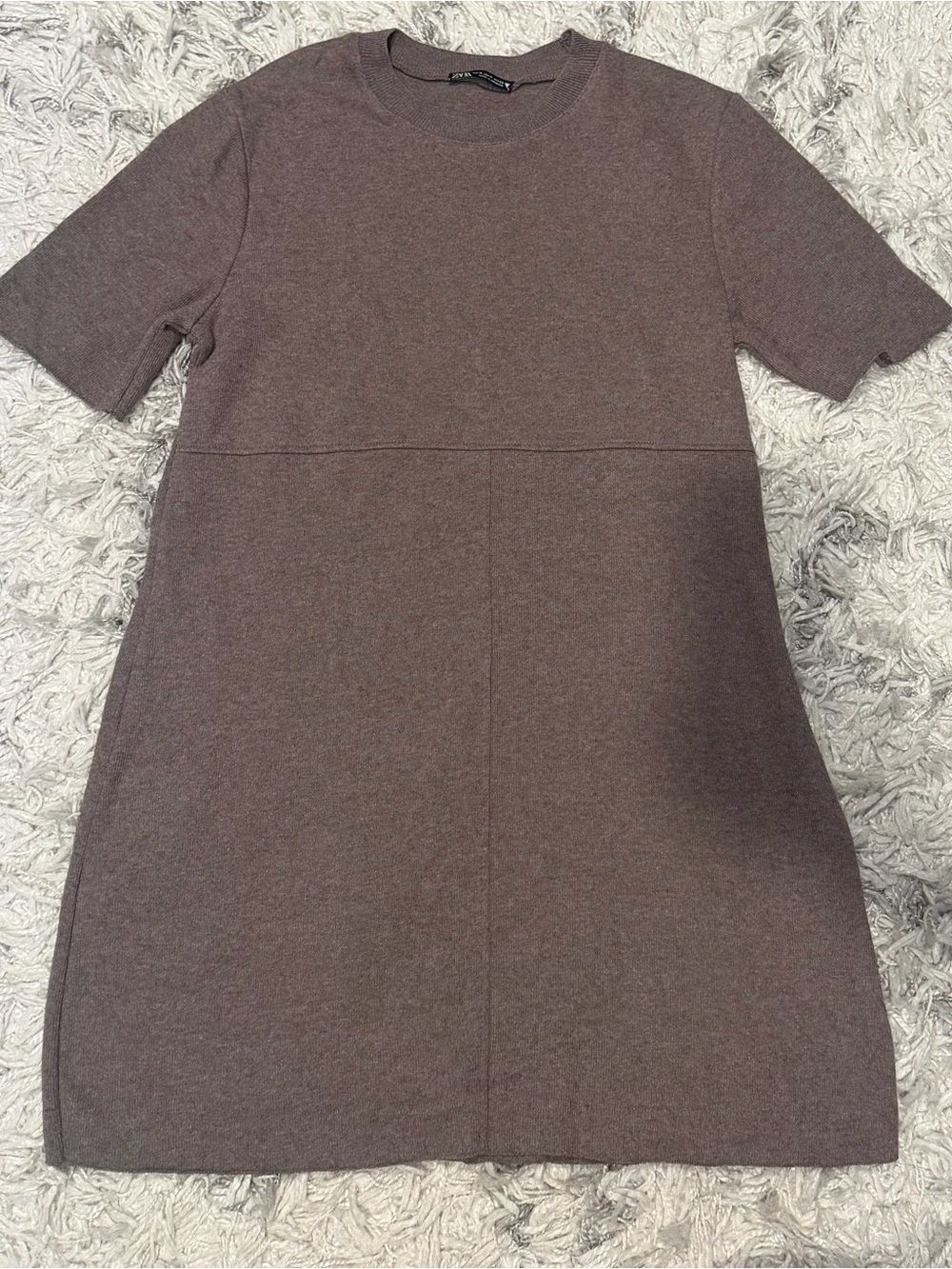 Zara Short Sleeve Knit Shift Dress